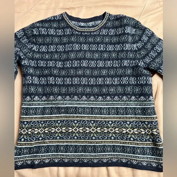 Vintage Wool Fair Isle Cropped Sweater size small - no label - Picture 3 of 3